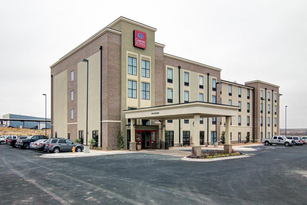 Comfort Suites Carlsbad Exterior photo